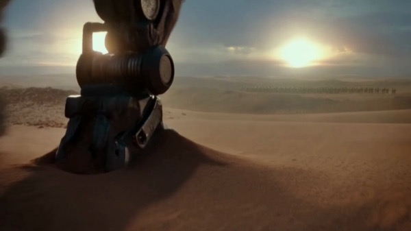 Desert Mech Battlefield Tracking Shot